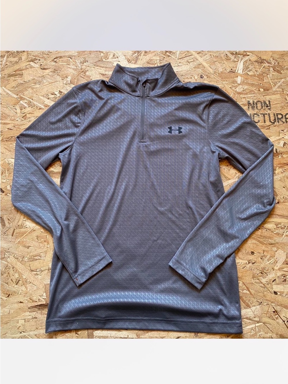 Under Armour Men's Charcoal Quarter-Zip Long Sleeve Performance Top